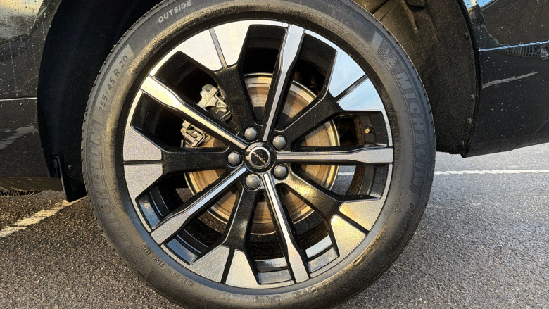 Volvo XC60 2.0 T8 [455] PHEV Ultra Dark 5dr AWD Geartronic Estate